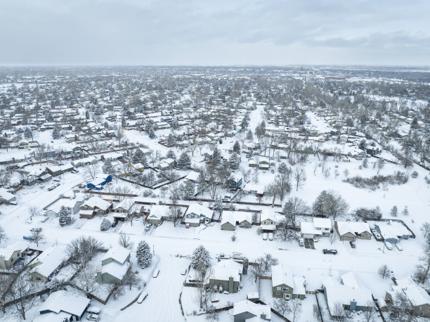 冬季暴风雪袭击了柯林斯堡市图片下载