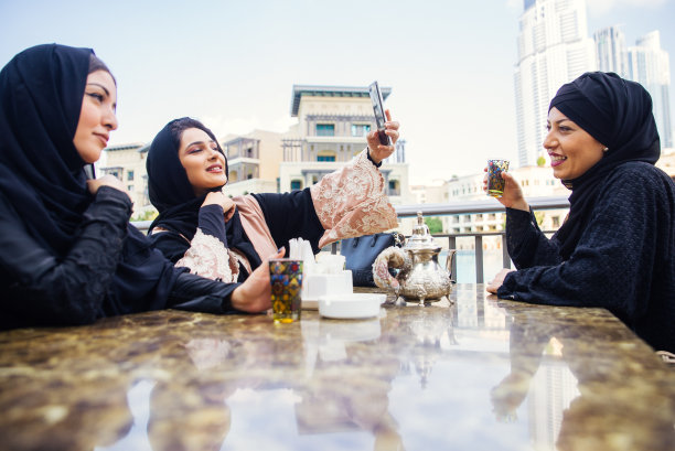 迪拜的阿拉伯妇女图片下载