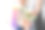女人在店里买衣服要付欧元图片下载