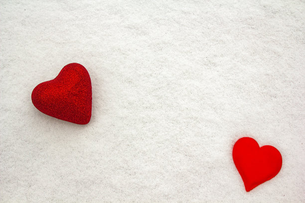 爱，冬天，心和情人节浪漫的概念与文本复制空间图片下载
