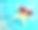 戴着太阳镜的海星在夏天的海水里的海滩上。夏天的背景。图片下载
