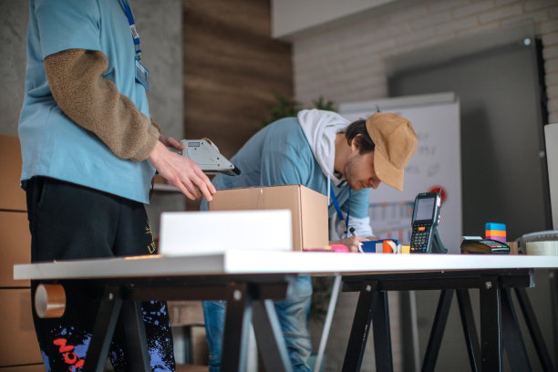 包装货物图片下载