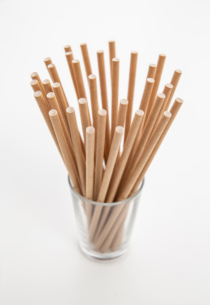 有机一次性纸吸管，可持续性概念图片下载