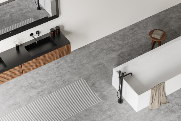 俯瞰明亮的浴室内部与大镜子，浴缸图片下载