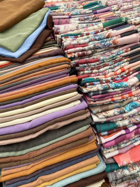 跳蚤市场过道上的盖子图片下载