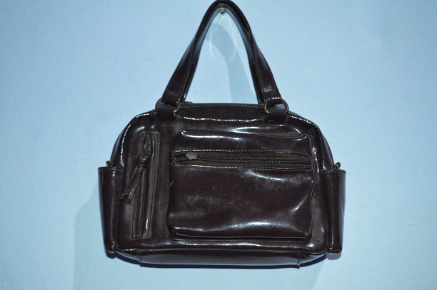 女孩的包图片下载