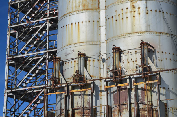 管和楼梯图片下载