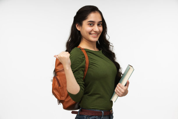 大学生在白色背景，库存照片图片下载