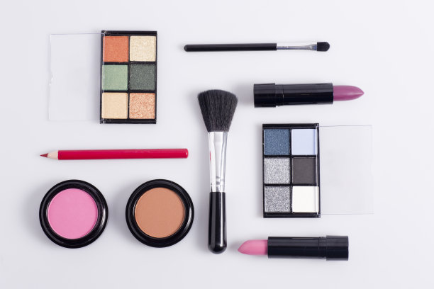 一些化妆品图片下载