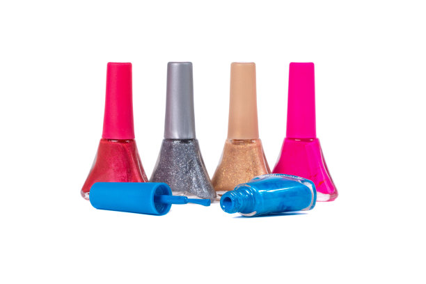 一套不同颜色的指甲油图片下载