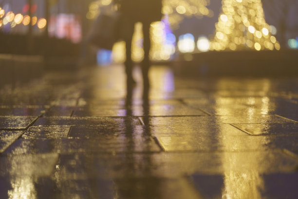 夜晚莫斯科城市街道图片下载