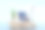 舒适的客厅家具沉入大海图片下载