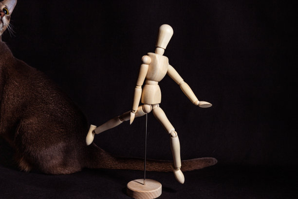 角色跑或走长步图片下载