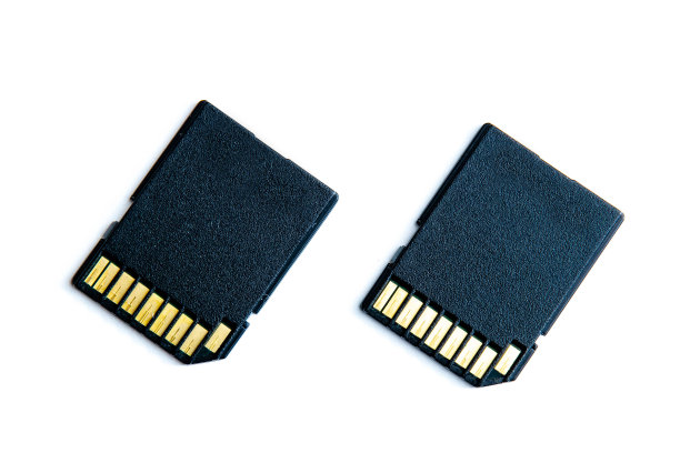 安全数字记忆卡。SD卡内存隔离在白色背景上图片下载