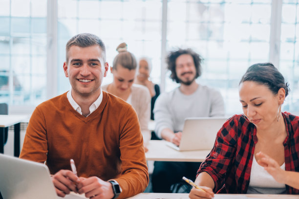 现代商务合作伙伴图片下载