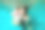 一位快乐的母亲紧紧地抱着她患有唐氏综合症的孩子，在蓝绿色的儿童游泳池里和他一起游泳。孩子的残疾。的概念。肖像。水平方向。图片下载