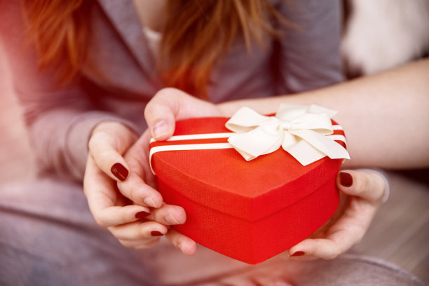 特别约会的浪漫礼物图片下载