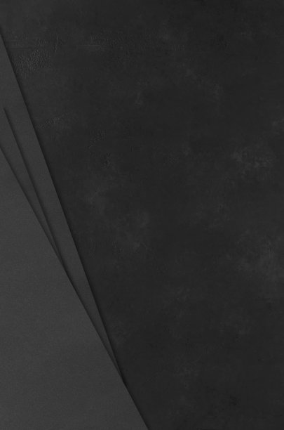 黑色矩形模型在黑暗的混凝土背景。设计元素或作品集。本空间图片下载