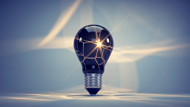 里面有光的破灯泡。图片下载