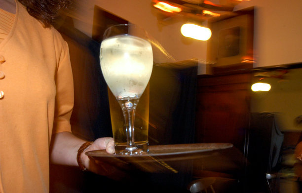 餐饮和旅游服务人员图片下载