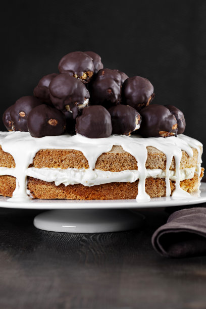 海绵蛋糕泡芙，巧克力泡芙泡芙，美味泡芙泡芙蛋糕图片下载