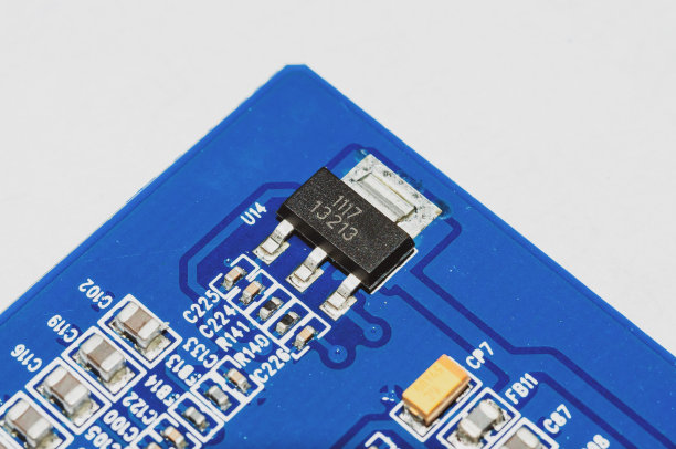 关闭计算机电路板，电子元件和芯片图片下载