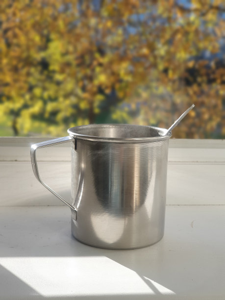 早上喝咖啡图片下载