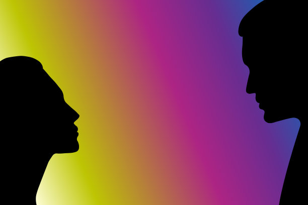 两个男人和女人的侧影，正对着对方图片下载