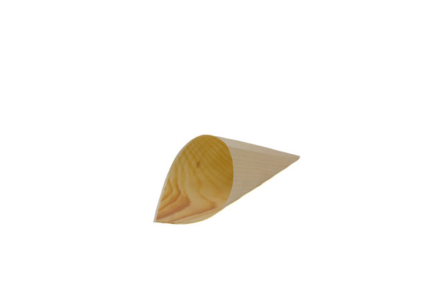 白色背景的竹制冰淇淋蛋筒图片下载