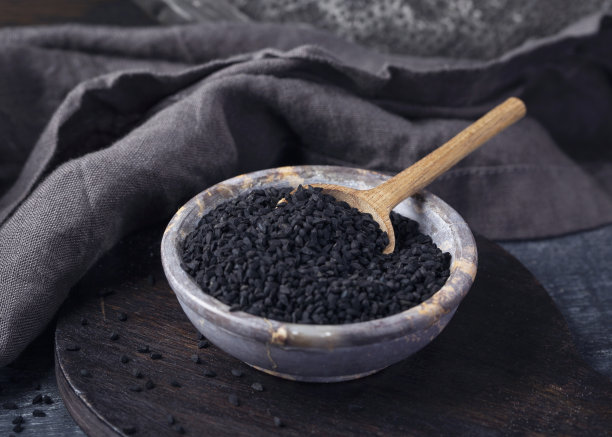 黑色的种子图片下载