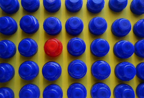 与大多数人不同图片下载