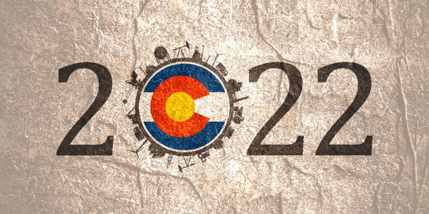 2022年数字，工业图标大约为零。科罗拉多的旗帜。图片下载