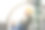 西班牙裔男子听音乐图片下载
