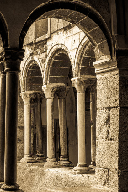 历史建筑的美丽拱门图片下载