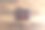 皮革钱包在一个黑暗的木制背景图片下载