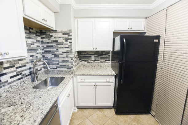 小公寓的厨房图片下载