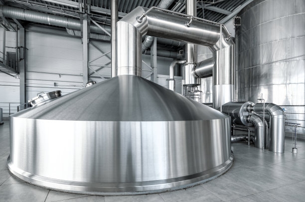 啤酒和酒精的工业生产图片下载