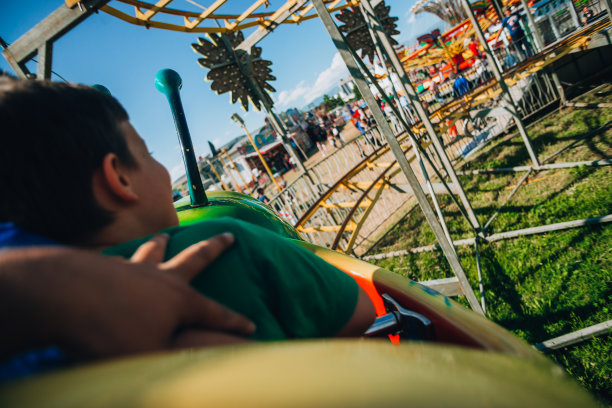 游乐园图片下载