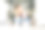 现代疲惫的母亲和孩子一夜未眠后。带着孩子的疲惫妇女坐在厨房里喝咖啡。带着孩子的职业母亲的生活。产后抑郁症在产假期间。图片下载