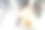 俯视图女性家庭主妇组织浴室设施和洗漱用品在开放的抽屉下水槽图片下载