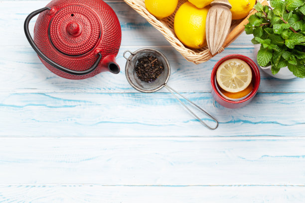 柠檬薄荷茶和茶壶图片下载