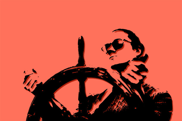 女孩控制着游艇，双手握着方向盘，手轮在天空的背景上图片下载