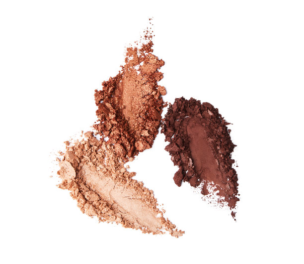 闪亮的裸色眼影刷描。图片下载