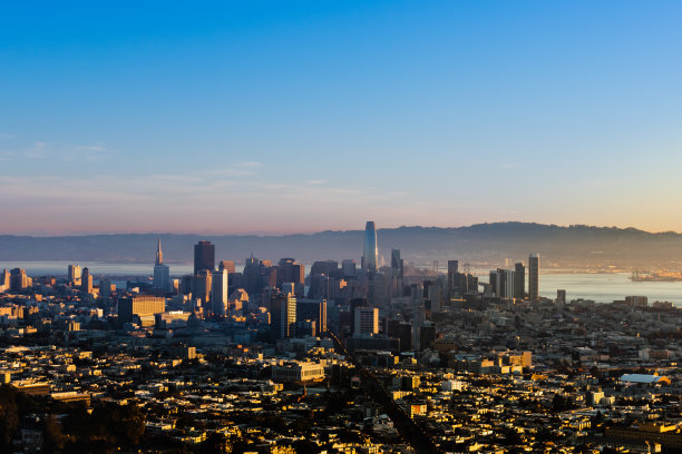 从双峰俯瞰旧金山图片下载