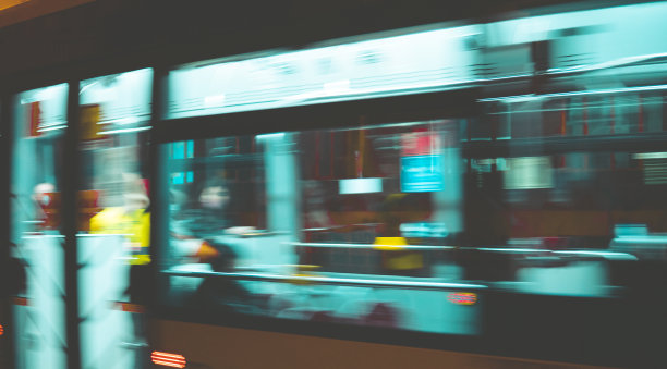 移动的车图片下载