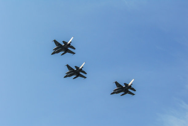 f - 16战斗机图片下载