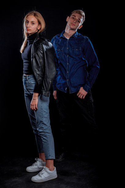 爱性感的一对图片下载