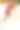 懒惰的红发女孩在床上。一个懒散的姜黄色女孩，早上躺在床上，用床单蒙住头，不想起床。图片下载