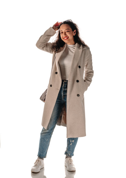 年轻有魅力的女人图片下载