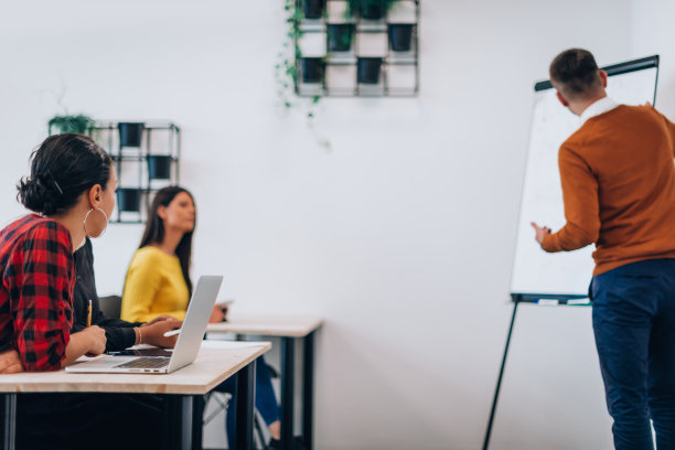 多元种族商业团队图片下载